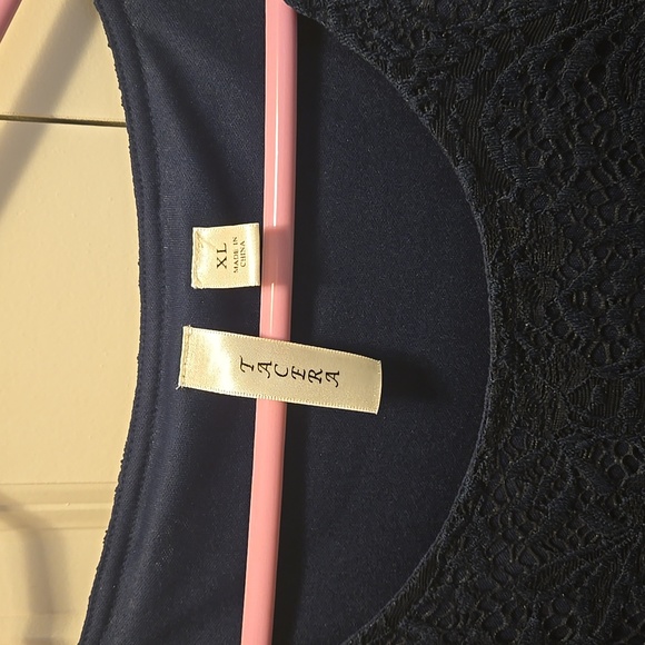 Dress - Picture 2 of 5